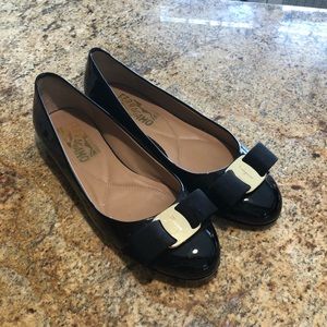 Salvatore Ferragamo Varina 35